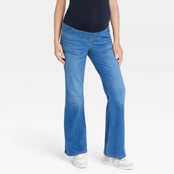 Ingrid & Isabel Over Belly High-Rise Denim Flare Maternity Pants Medium Wash 6 - Picture 1 of 6